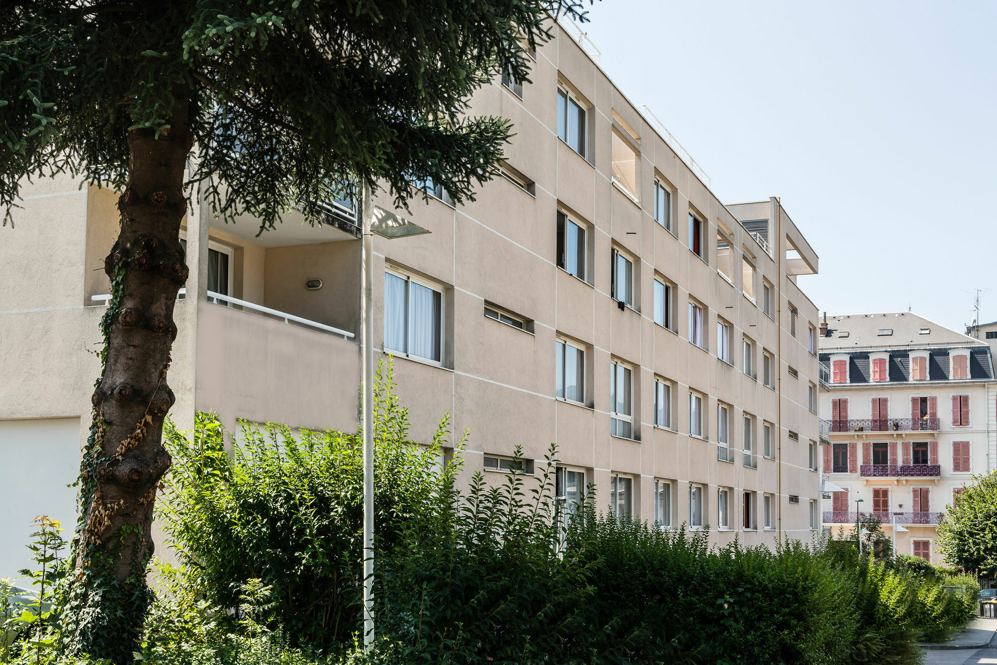 Les Loges Du Park Aparthotel Aix-les-Bains Bagian luar foto